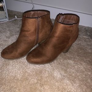 Brown suede CR booties!